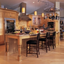 Residential Kitchen Cabinets In Rolling Hills CA