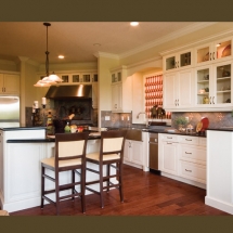 Traditional House Kitchen Cabinets