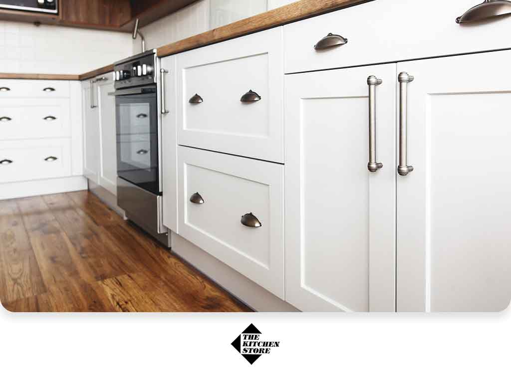 Is it better to have doors or drawers in a kitchen? The experts